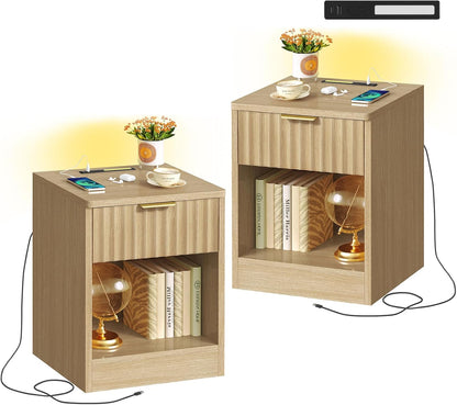 TEENFON Fluted Nightstands Set of 2, Bed Side Table with Charging Station and LED Light, Night Stand with Storage Drawer and Open Shelf, End Table for Small Space, Bedroom, Natural